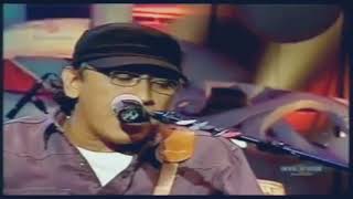 Download lagu Iwan Fals - Masih Bisa Cinta #Konser 1 Jam 2007 mp3