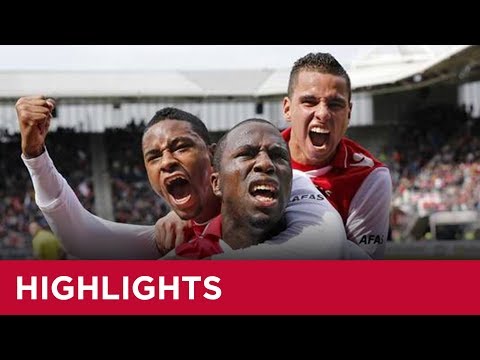 Highlights AZ - FC Utrecht | 6-0 | Eredivisie