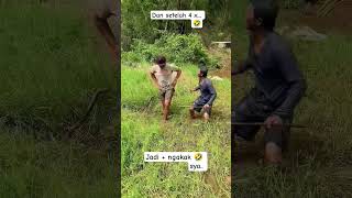 Download lagu dan... 🤣 #shortviral #comedy #ngakak #gudanghiburan #viral mp3