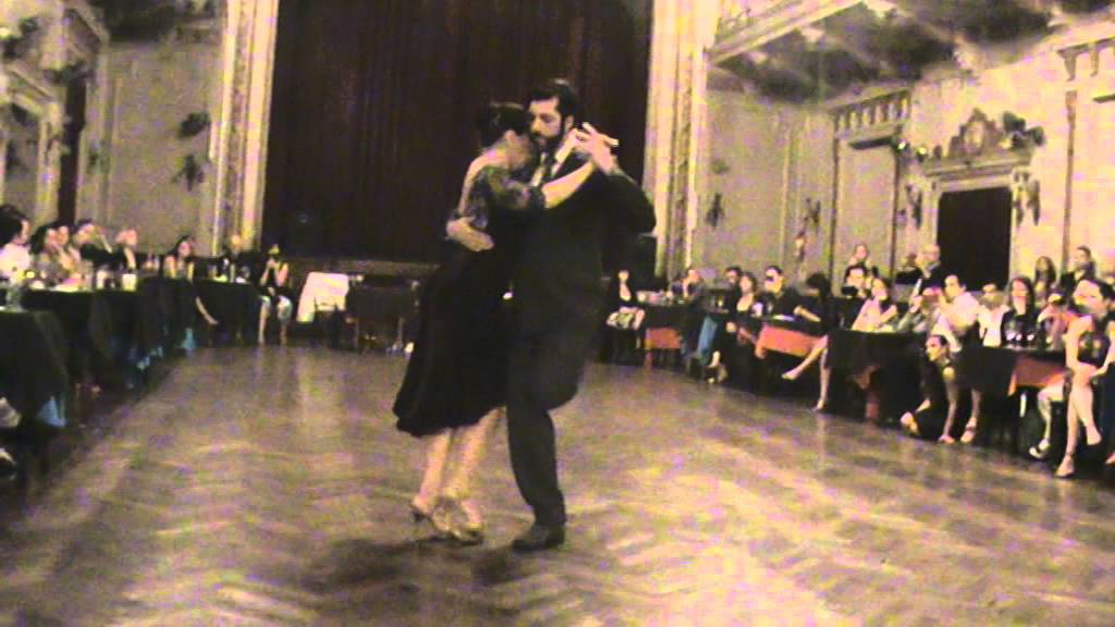 Corina de La rosa  Milongueo del ayer