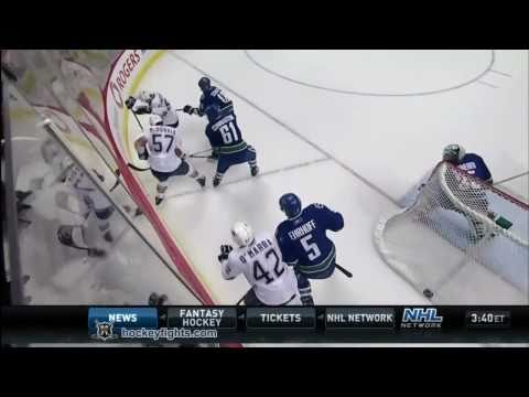 Ryan O'Marra vs Kevin Connauton Sep 22, 2010