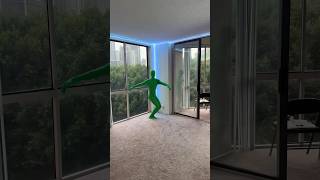 Download lagu SERBIAN dancing LADY in my house 👹👺 SHOCKING video 😰 mp3