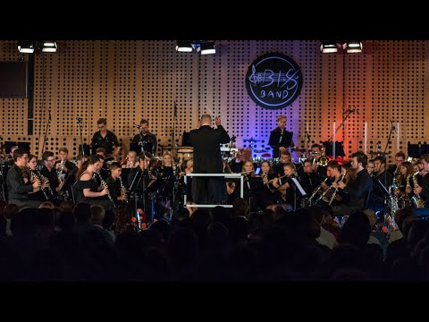 S. in V. Avsenik (prir. Gašper Jereb): SANJAM O DOMOVINI