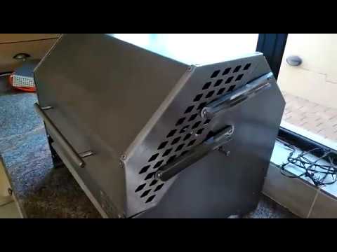 The Outdoor Innovation Company - XGB100R Smokeless Gas Spit and Braai