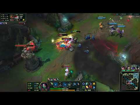 Akali after nerfs be like: