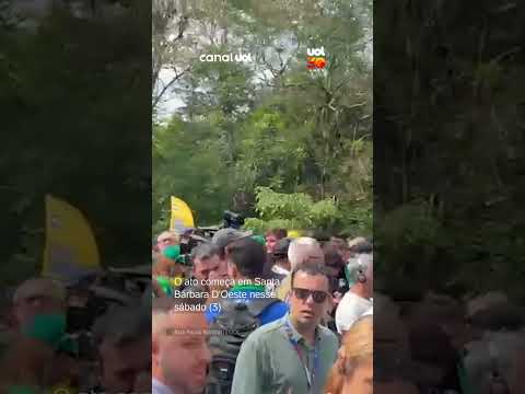 Apoiadores de Flávio e Tarcísio se concentram para motocarreata no interior de SP