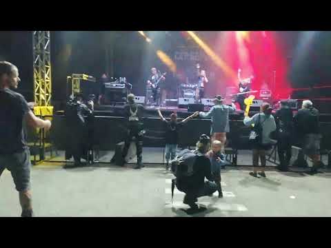 Cerberos heavy rock - CERBEROS   Tak trochu