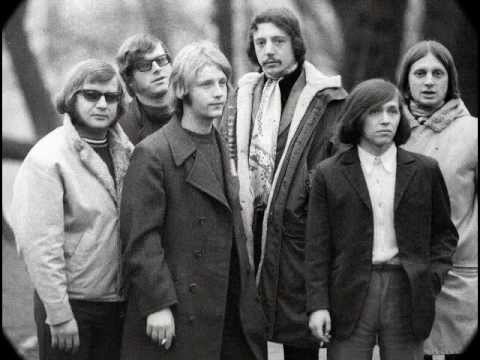 George & Beatovens (vox: Petr Novák) - Must Go From You / Be My Daughter (Live)