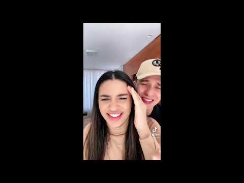STORIES THAI E BIEL . Ela faz lasanha bolonhesa TicoTeco Thai e Biel (melhor casal)