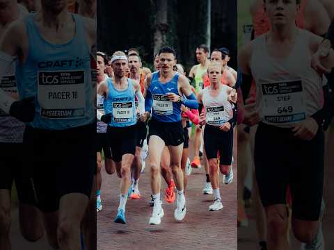 Mikky Keetels, hazen tijdens de Marathon van Amsterdam. 🏃‍♀️🔥