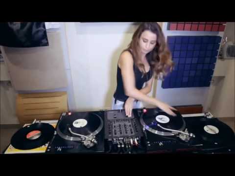 DJ Juicy M pick up 1