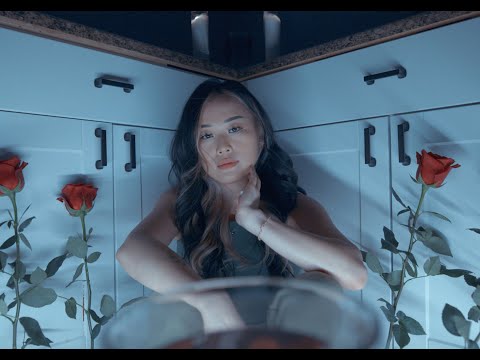 Ka Lia Universe - i deserve better (OFFICIAL MUSIC VIDEO)