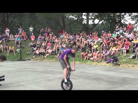 EUC 2013 summer - full flatland qualification run (Casper van Tielraden)