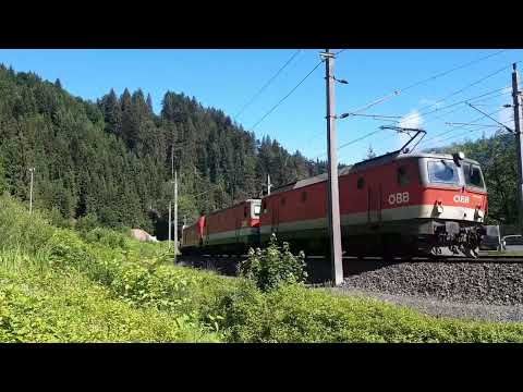 S8, REX3 und Güterzug zwischen Wörgl Bruckhäusl und Hopfgarten i. Br.