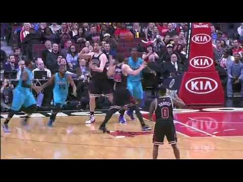 Nikola Mirotic Drops the Boom on Jason Maxiell