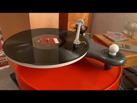 The Funk Firm Plattenspieler