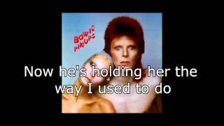 Here comes the night | David Bowie + Lyrics
