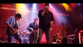 Collin Raye intro &amp; Little Red Rodeo at Billy Bob&#39;s Texas 6.25.21