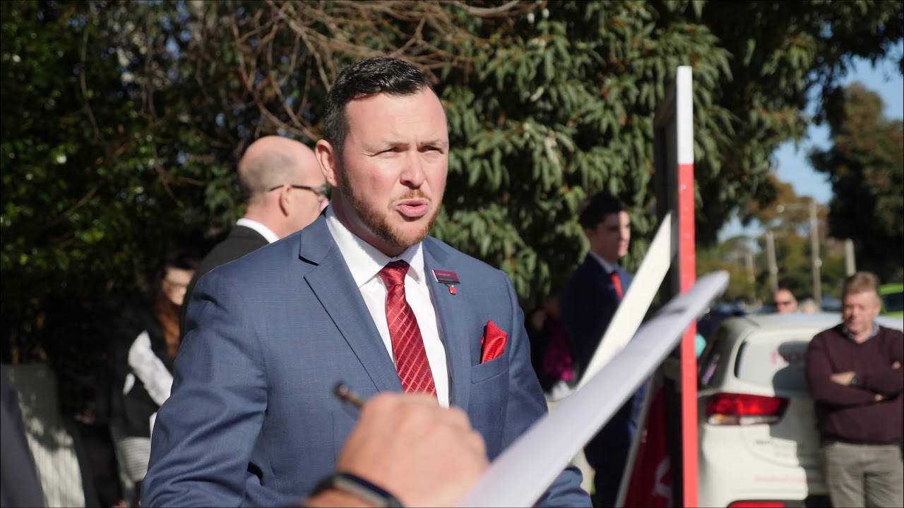 Philip Down Belle Property Rosebud / Dromana