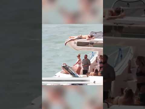 Fun on Boat - Boat & Ship Fails and Wins #150 #shipcrash #boatcrash #short #shorts