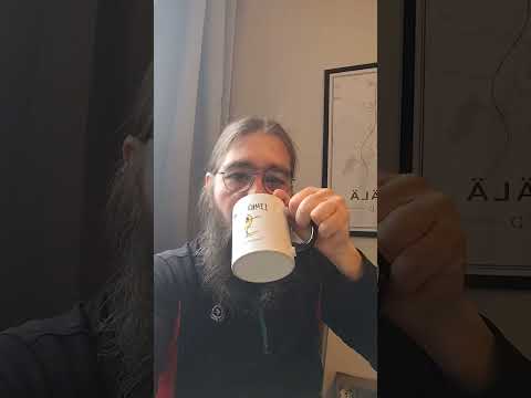 Aamukahvit naamariin ja menoksi