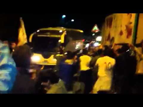 Lo Spezia accolto dai tifosi