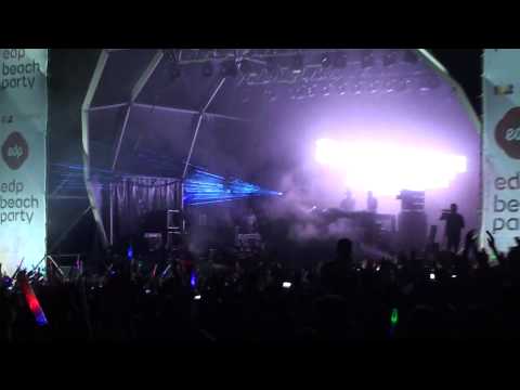Dimitri Vegas & Like Mike(HD)- INTRO-Nova Era Beach Party 2013-Portugal