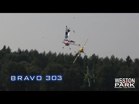 Az Aerosports 3D Formation Crash Midair Collision - Weston Park model air show 2021