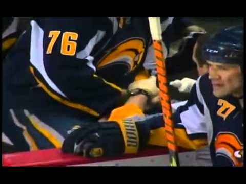 Memorable Sabres Moments: Jarkko Ruutu bites Andrew Peters