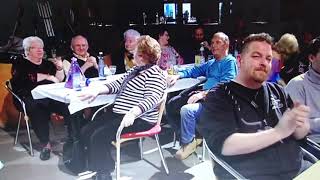 Roman Peters / Der Wein war aus Bordeaux