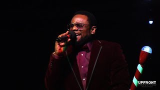 Carl Thomas performing Summer Rain at the CIty Of Inglewood Christmas Tree Lighting