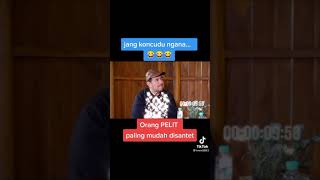 Download lagu orang pelit mudah di santet mp3