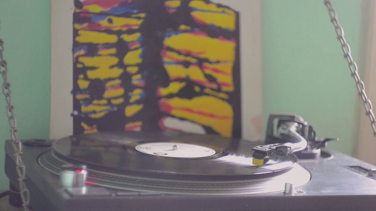 Vinyl Sessions: Bastion — Deca Sunca