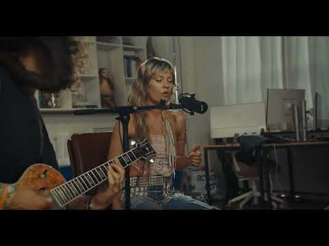 Lauren Ruth Ward - This Is What I Get - Down By The River Session 2024