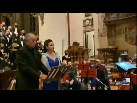 "Sulle Ali del Canto": Leo Nucci e il coro Vallongina incantano Fiorenzuola