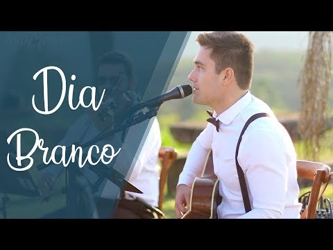 Dia Branco (Geraldo Azevedo) - Tato Moraes - Entrada da Noiva