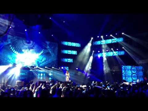 (130907) Music Bank In Istanbul- Ailee-Usküdar'a giderken