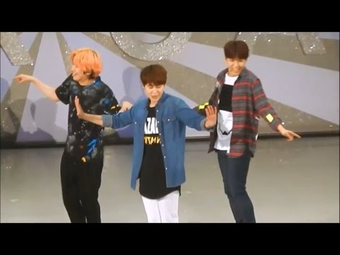 Super Junior - Random Play Dance Live!