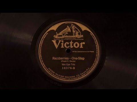Razzberries • Van Eps Trio (Victrola Credenza)