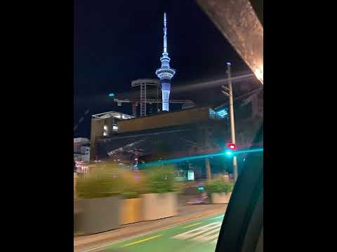 she ain’t you x pretty girls rock mashup