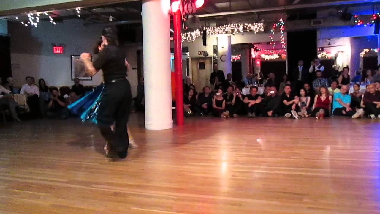 Argentine Tango:Gisela Natoli and Gustavo Rosas - Maquillaje
