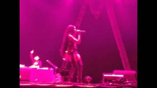 Download lagu Azealia Banks - Harlem Shake (Live @ Super Bock Super Rock) mp3 Download lagu Azealia Banks - Harlem Shake (Live @ Super Bock Super Rock) mp3