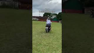 Download lagu Day 1 belajar naik motor 🤣😭🙏🏻 #ngakak #video #videolucu mp3