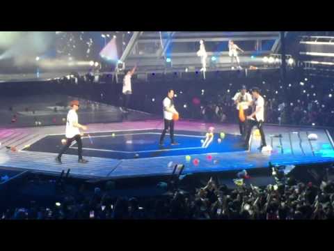 170402 EXO exo'rdium baekhyun chanyeol lucky one