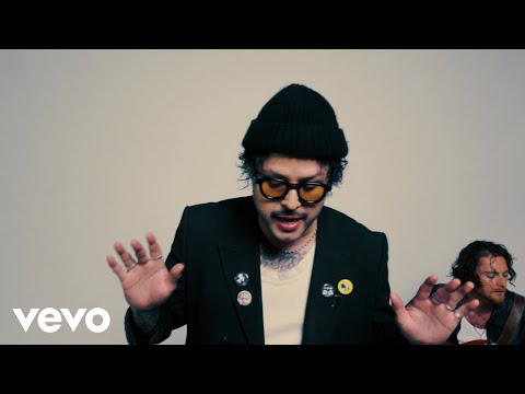 lovelytheband - heart beats better (Official Music Video)