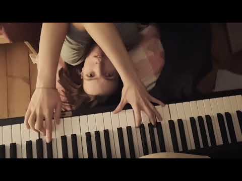 Upside down improvisation - Melissa Luna