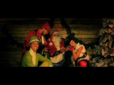 download lagu mp3 mp4 Aqua Spin Me A Christmas, download lagu Aqua Spin Me A Christmas gratis, unduh video klip Aqua Spin Me A Christmas