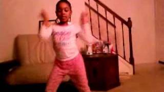 Ciara get up naikyrah (Lil mamma to hot 4 the dance floor)