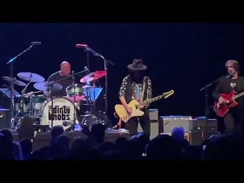 Mike Campbell & The Dirty Knobs - Running Down A Dream