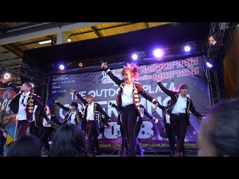 180818 Wanna Eat cover Wanna one - Energetic & BOOMERANG @ The Outdoor plaza